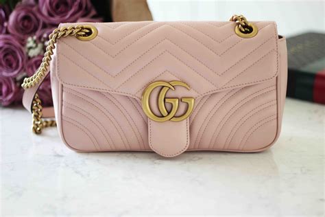 matelassé leather gucci how does it wear|Comparing the Gucci GG Matelassé to the Chanel .